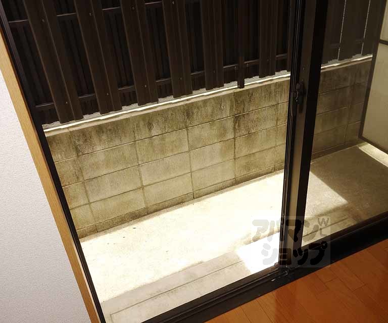 カッシーヤ泉涌寺の内装写真