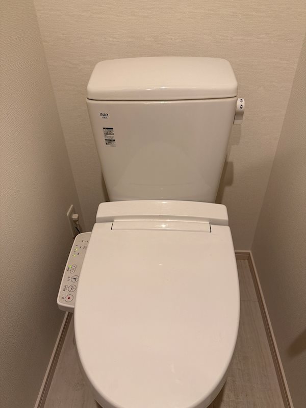 トイレ　※参考写真