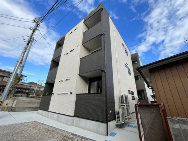REキャスバルクォーレ東照宮の外観写真