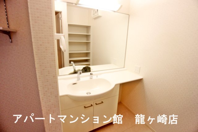 洗面設備　※102号室を使用