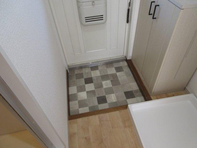 フォレスト青山D棟の玄関写真
