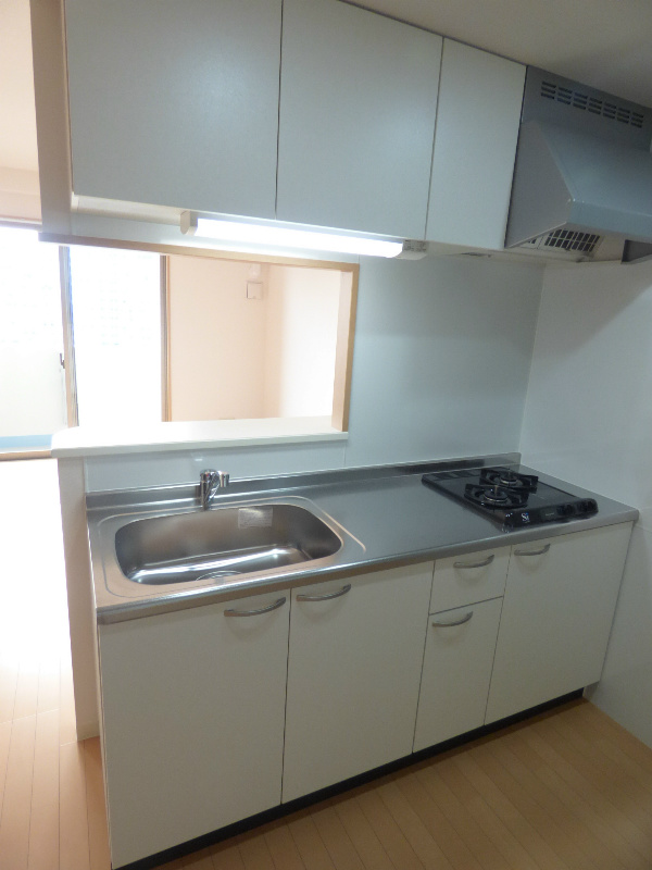 キッチン　※同物件別号室参考写真
