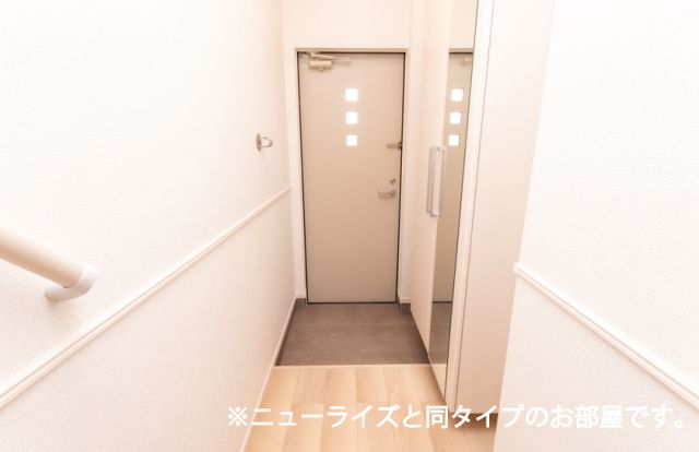 カーサ平田 Bの玄関写真