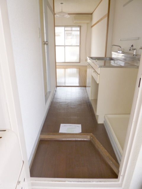 玄関　★お部屋探しは株式会社タウンハウジング東京まで★