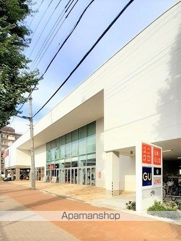 その他　ユニクロ・ＧＵ　板橋蓮根店（その他）まで332m