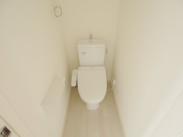 プランソレイユ石井城のトイレ写真