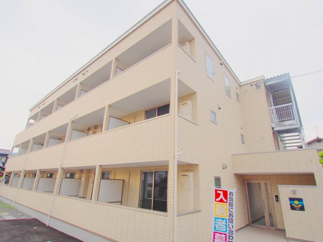 プランソレイユ石井城の外観写真
