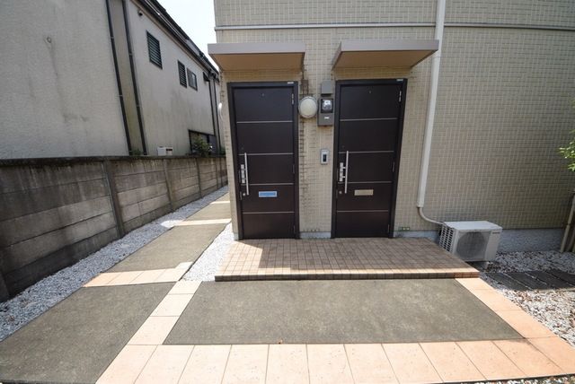 エントランス　★キレイなエントランスです★