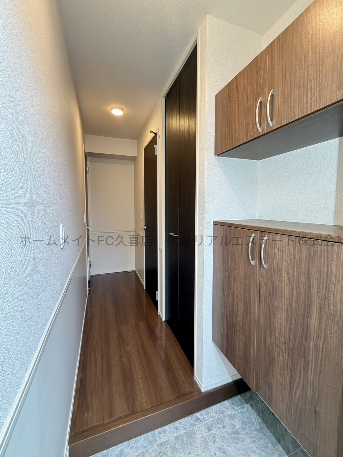 玄関　同建物別号室