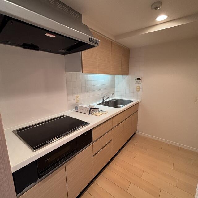 キッチン　※写真は同タイプ住戸です。