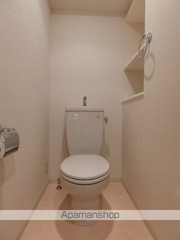 東急田園都市線 宮前平駅 徒歩5分 6階建 築21年のトイレ写真