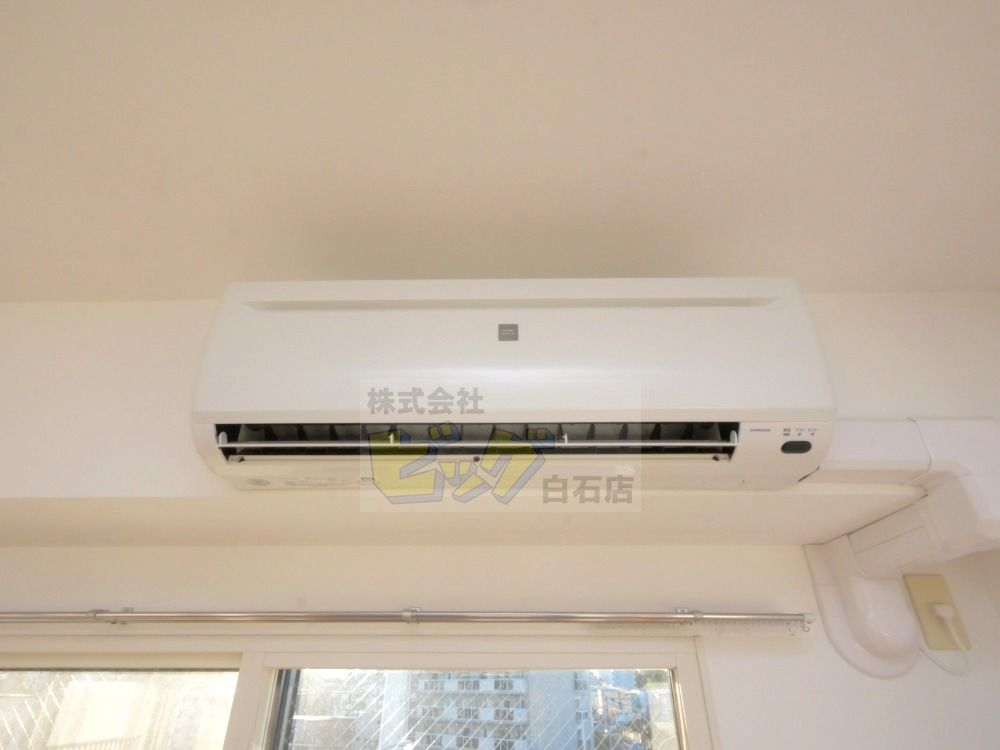 その他設備　エアコン完備で暑い夏も快適です♪