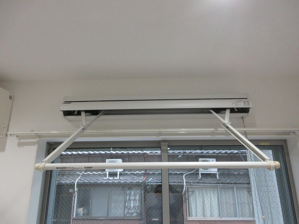 その他設備　室内物干し