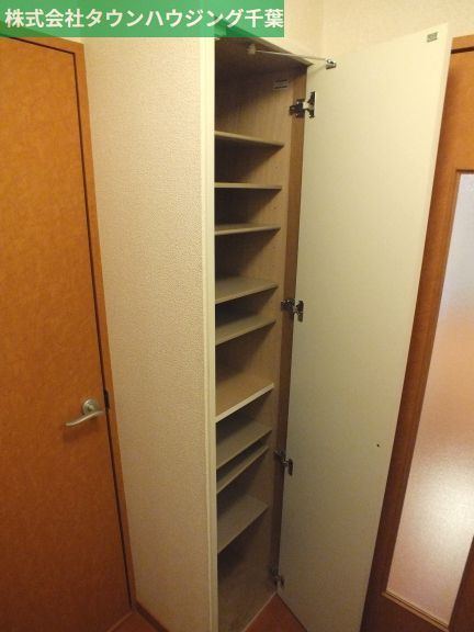 玄関　下駄箱