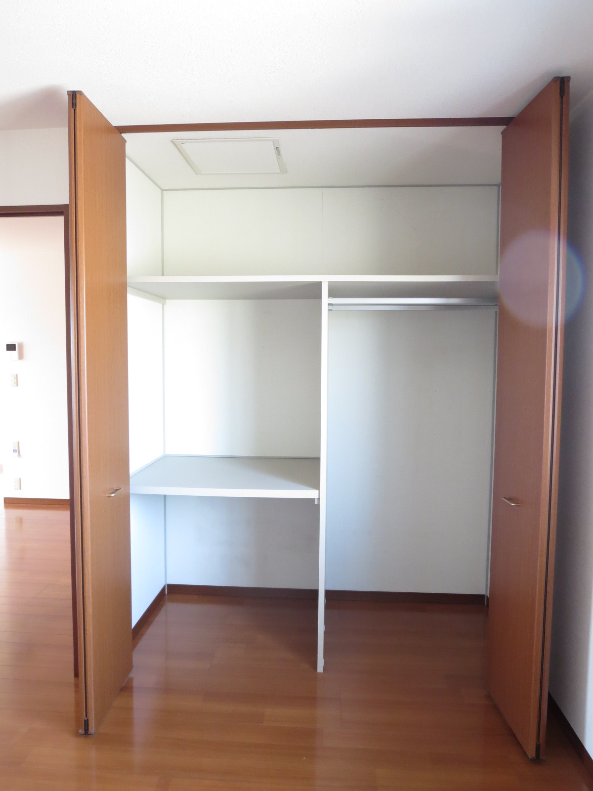 収納　間仕切りがあり収納しやすいです