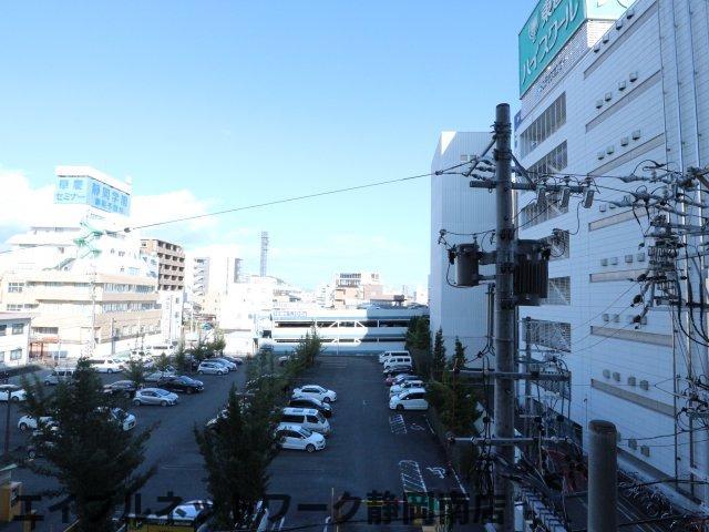 【静岡市駿河区森下町のマンションの眺望】