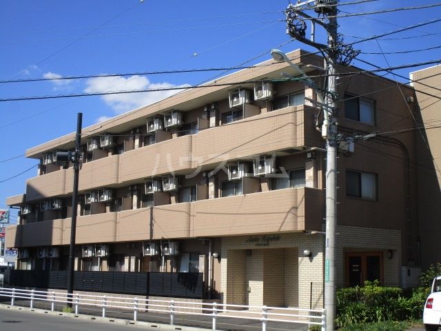 国分寺市東戸倉のマンションの建物外観