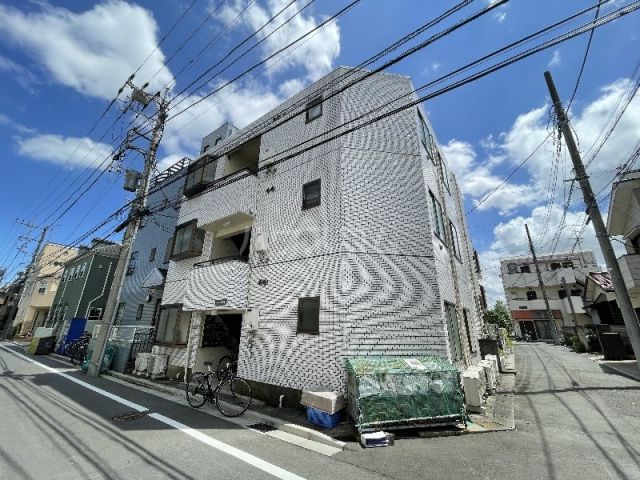 川崎市中原区下小田中のマンションの建物外観