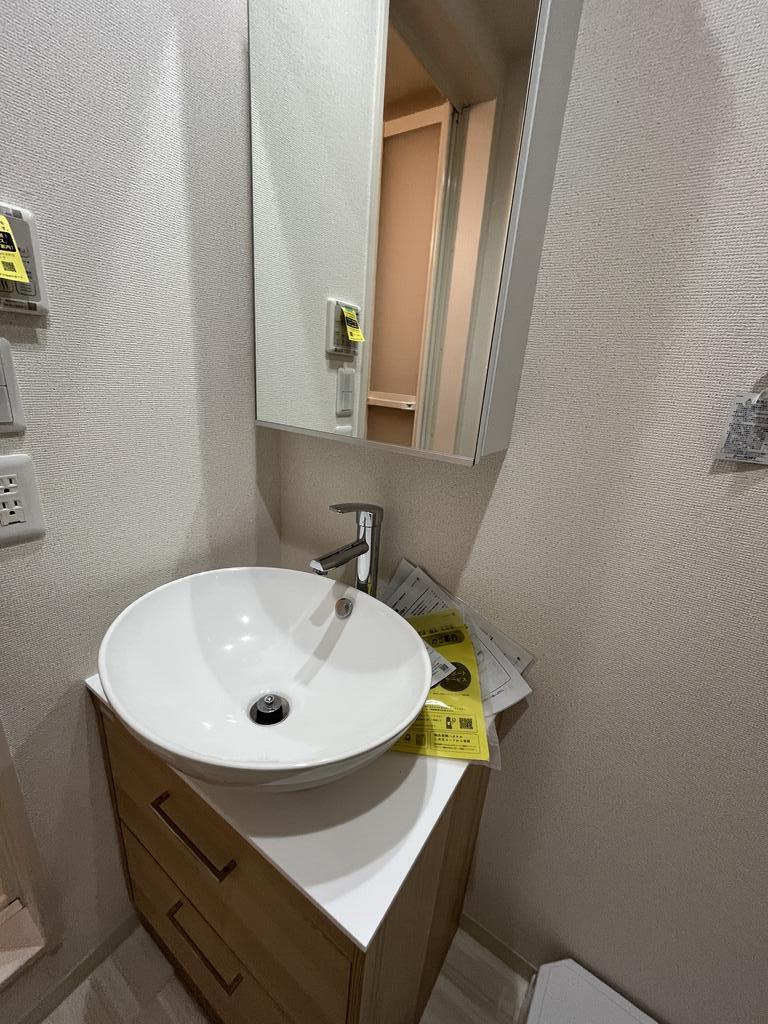 洗面設備　※同タイプ同モデルの写真を使用