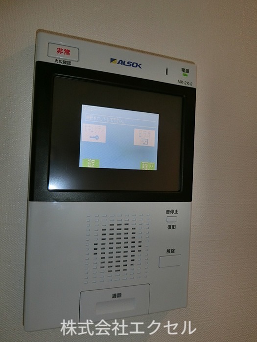 セキュリティ　モニター付きインターホンです。