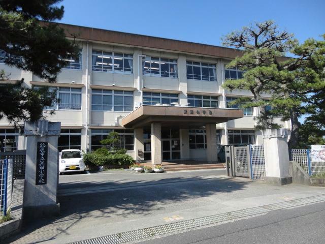 【エスポアールＭＩＤＡ　A棟の小学校】