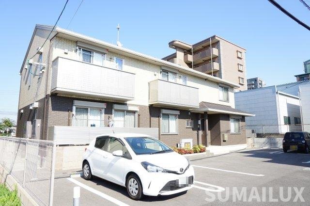 【熊本市東区保田窪本町のアパートの建物外観】