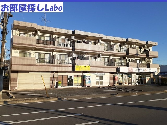 足柄上郡大井町上大井のマンションの建物外観