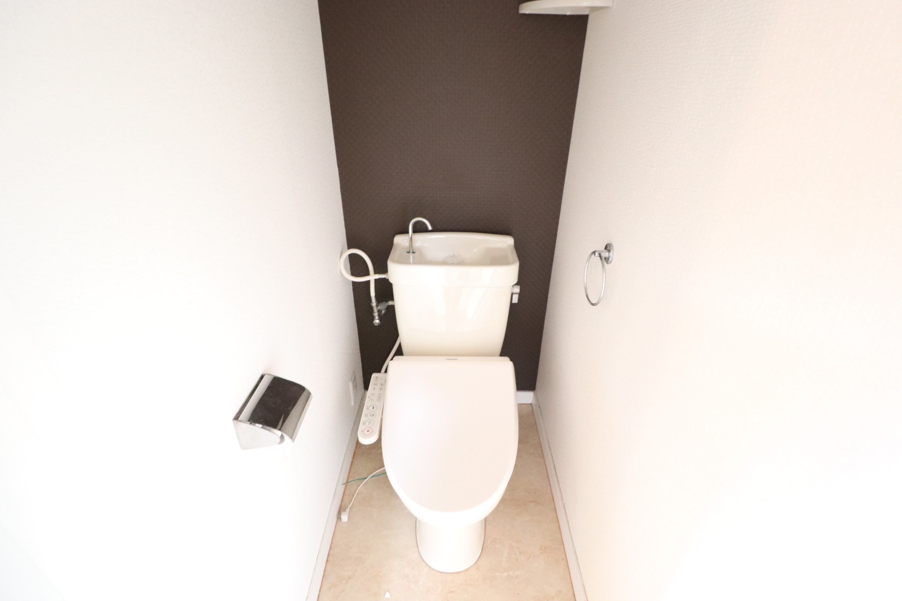 トイレ　温水洗浄便座☆