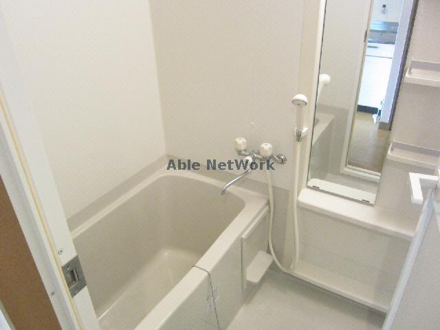 バス・シャワールーム　浴室