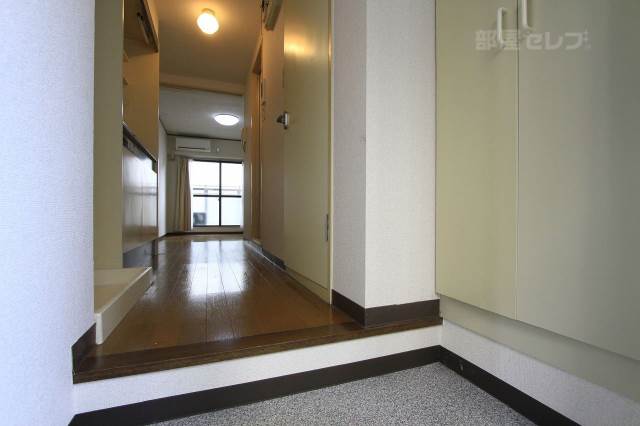 玄関　Ａ－６号室の写真です