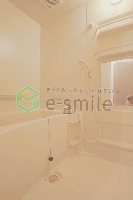 バス・シャワールーム　お風呂です