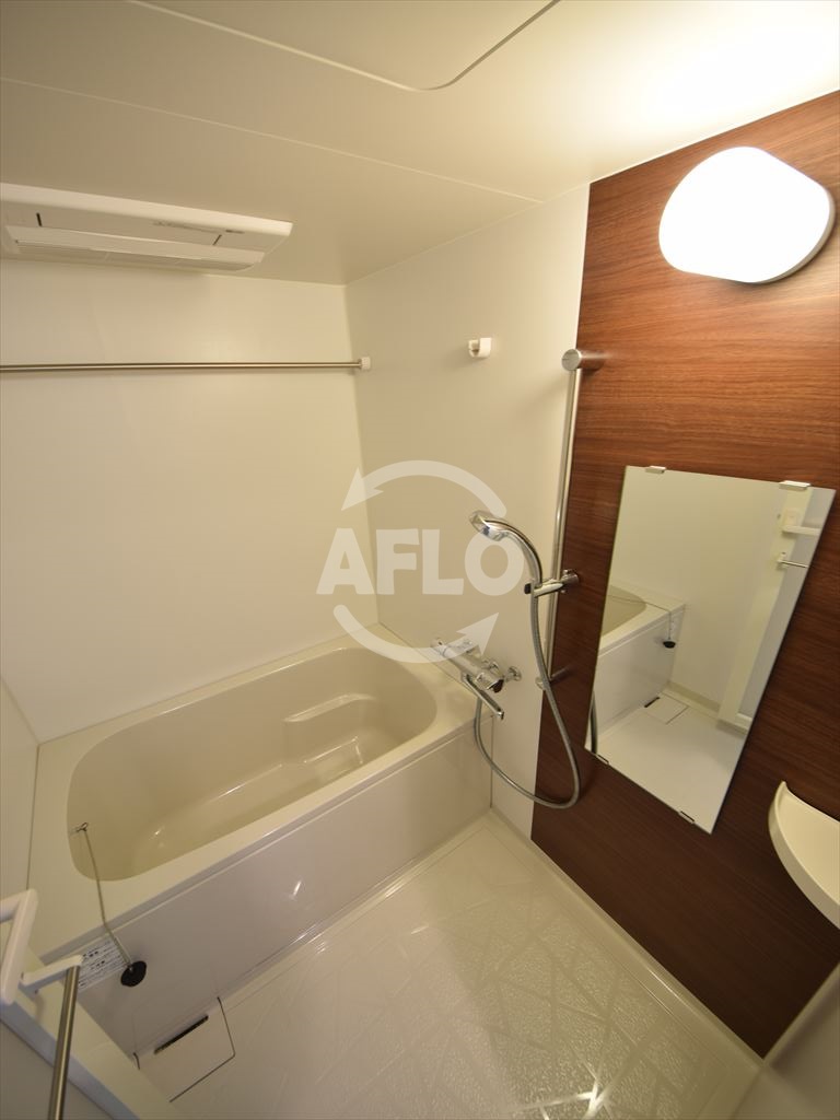 バス・シャワールーム　S-RESIDENCE淀屋橋　浴室