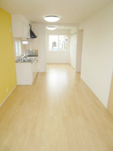 居室・リビング　広いリビングです☆