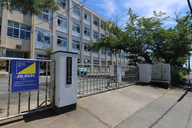 中学校　浜松市立高台中学校（中学校）まで1100m