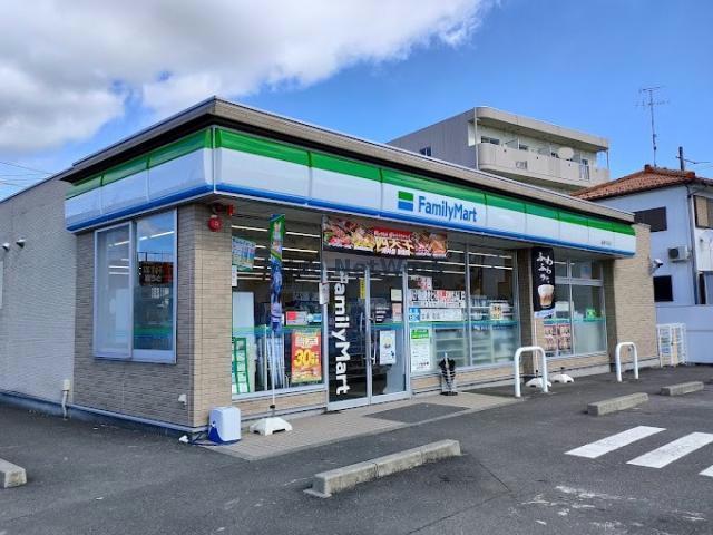 コンビニ　ファミリーマート瑞穂牛牧店（コンビニ）まで689m