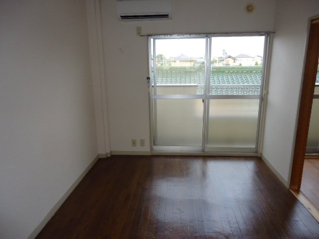 居室・リビング　洋室