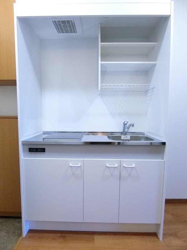 キッチン　キッチン新品です！作業スペースもあるのでお料理が捗ります！