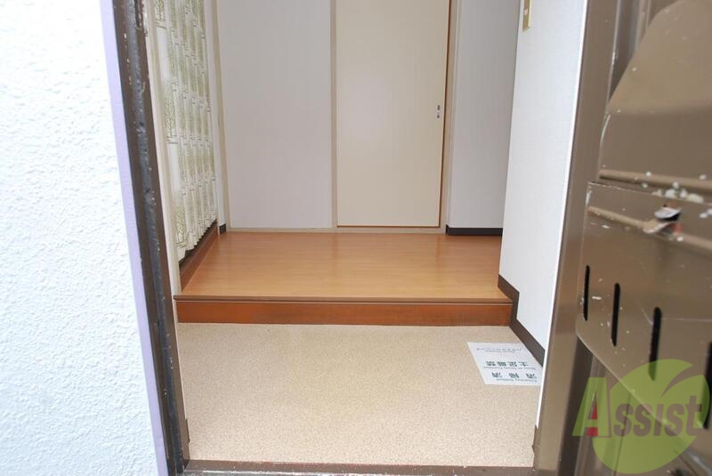 玄関　玄関をきれいに掃除すると福が舞い込んでくるそうです