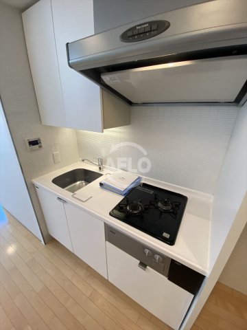 キッチン　アーバネックス淀屋橋　3口ガスシステムキッチン