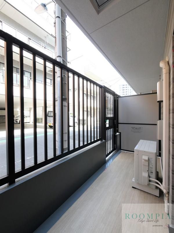 バルコニー　バルコニー