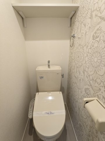 トイレ　落ち着いたトイレです