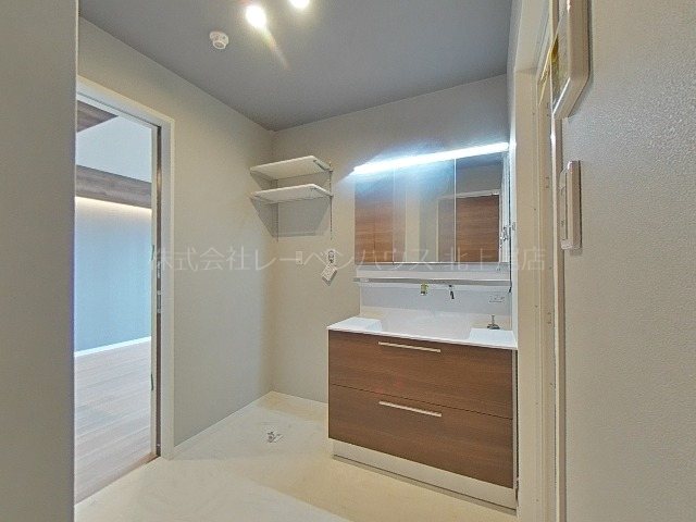 洗面設備　当社HPに沢山写真載ってます。