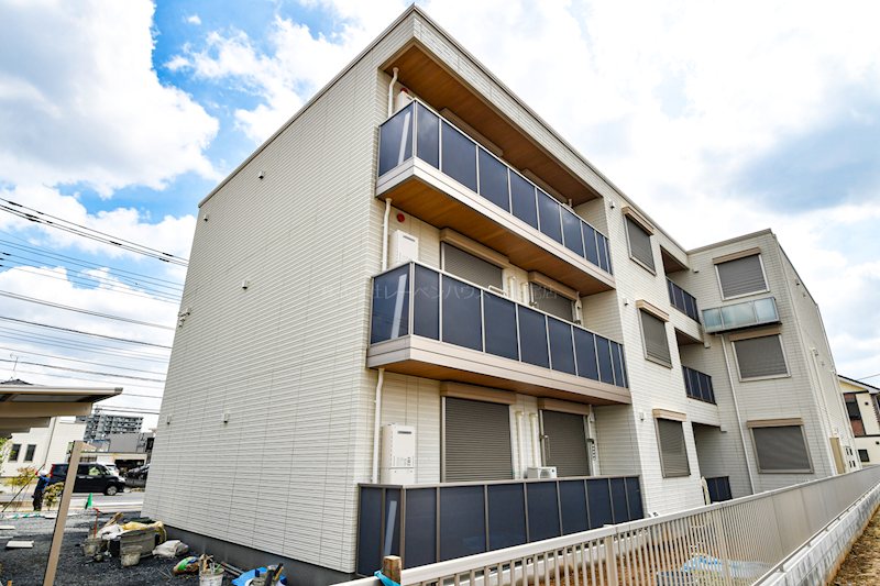 建物外観　当社HPに沢山写真載ってます。