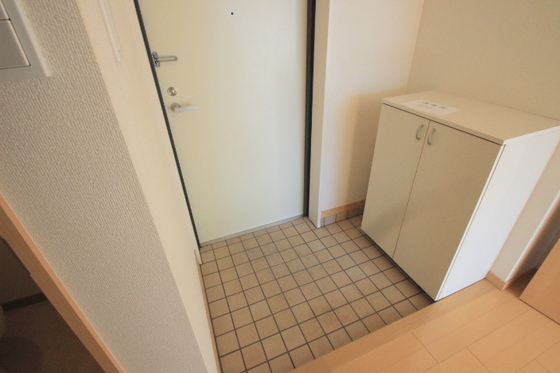 玄関　他号室のお写真です
