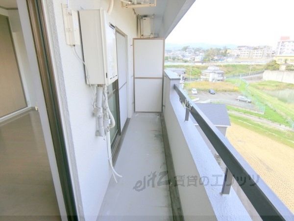 バルコニー　ベランダ