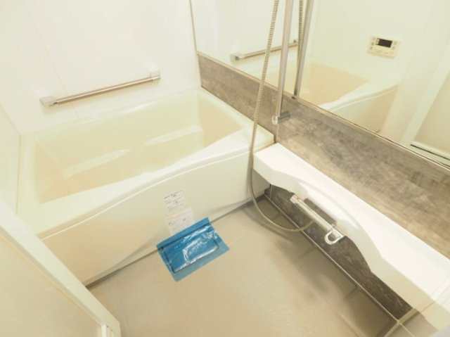 バス・シャワールーム　参考写真