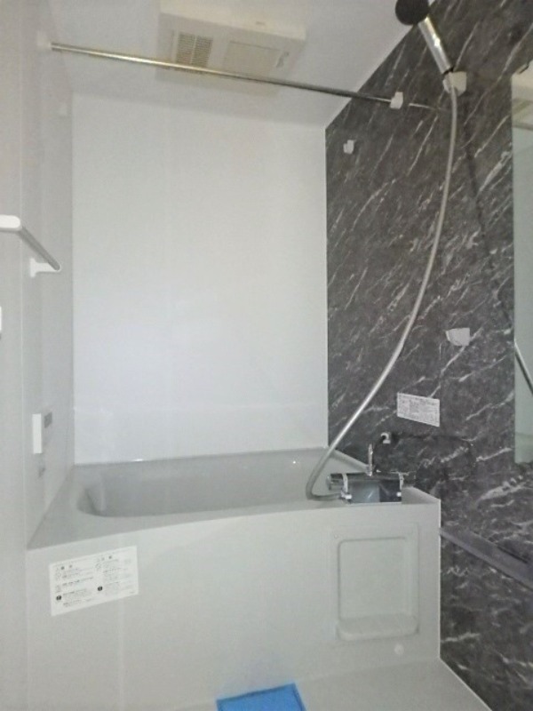 バス・シャワールーム　図面と現状に相違がある場合には現状を優先