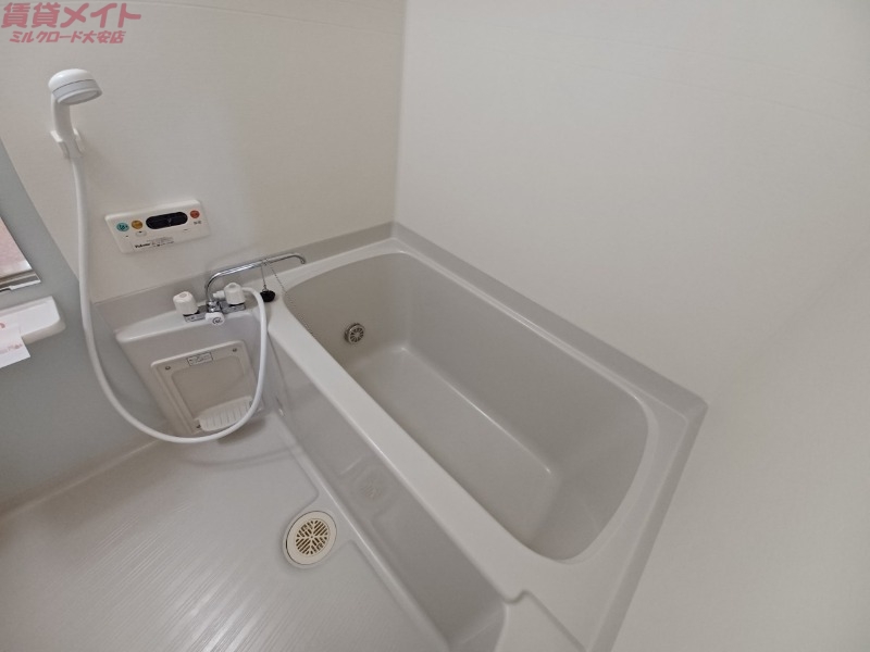 バス・シャワールーム　同物件別室写真