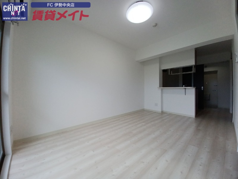 居室・リビング　同型参考写真