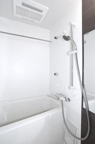 バス・シャワールーム　風呂